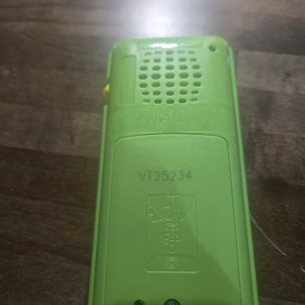 LeapFrog 2018 Chat and Count Emoji Lime Green Phone 18 mo to 5 yrs Tested Works
